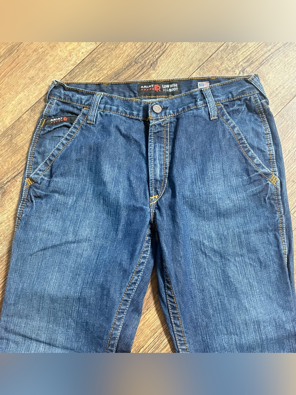Ariat MR FR workhorse low rise boot cut jeans - Picture 4 of 7